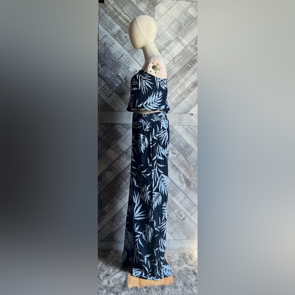 MICHAEL STARS NWOT ( SET)SIMONE GAUZE TUBE TOP and MICHAEL STARS GAUZE PANT - Picture 11 of 14